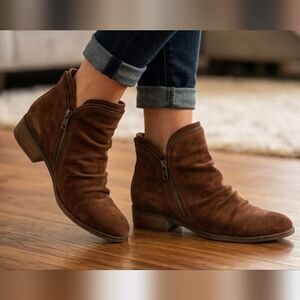 Miz Mooz Brown Suede Slouch Ankle Boots Side Zip Women’s Size 8  Comfort Boots